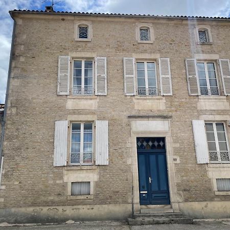 Maison De Vacances Familiale Au Coeur Du Marais Poitevin Villa Maillezais Eksteriør bilde